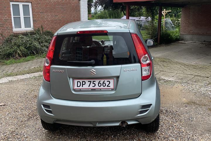 Grøn Suzuki Splash fra 2013