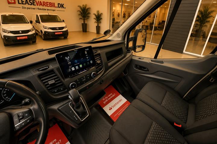 Hvid Ford Transit 350 L3 Chassis fra 2024