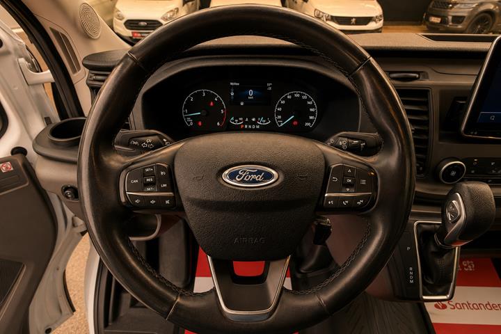 Hvid Ford Transit 350 L3 Chassis fra 2024