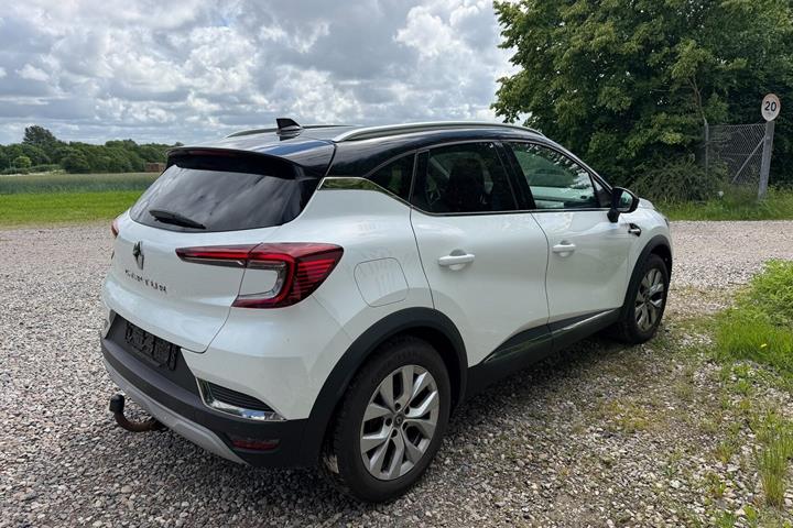 Hvid Renault Captur fra 2020