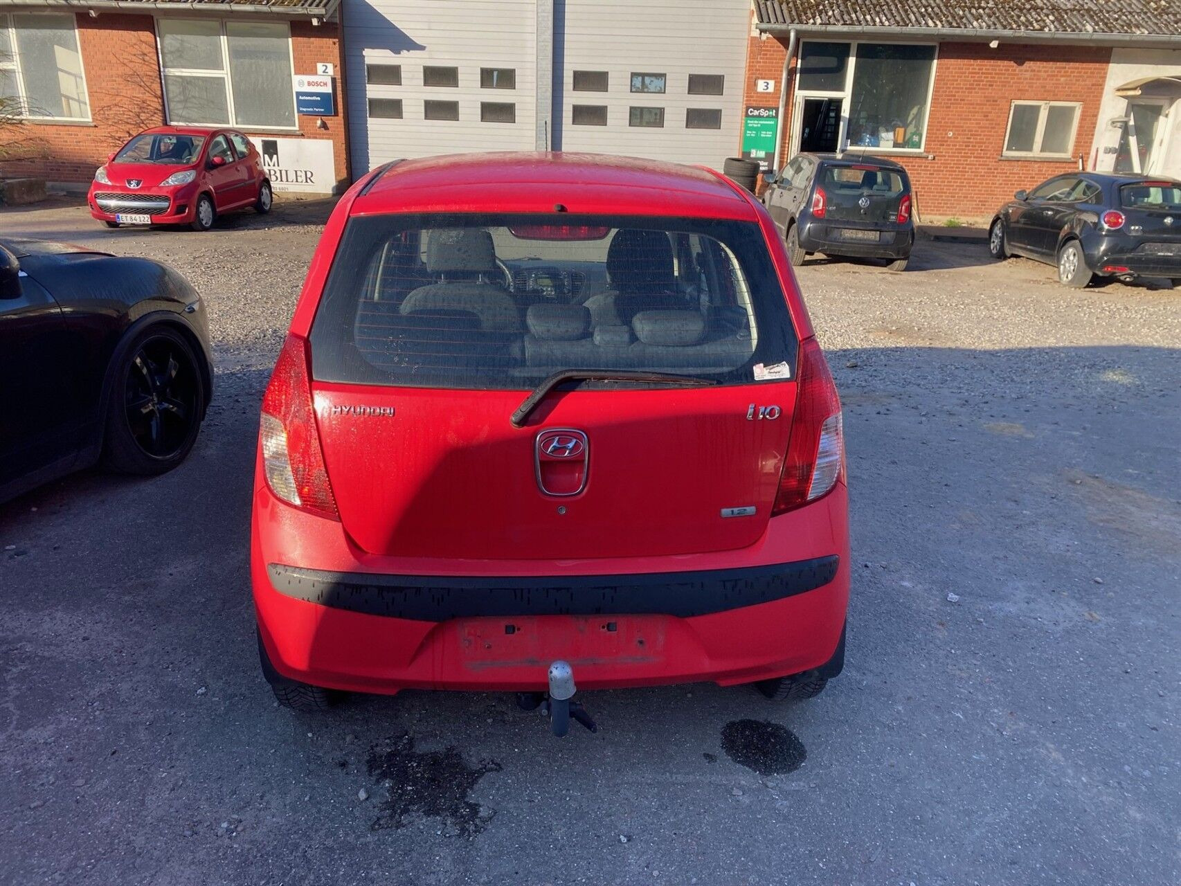 Rød Hyundai i10 fra 2010