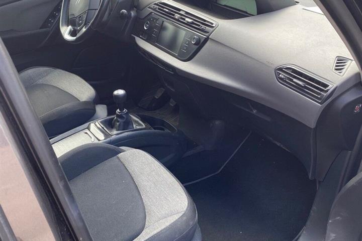 Grå Citroën Grand C4 Picasso fra 2018