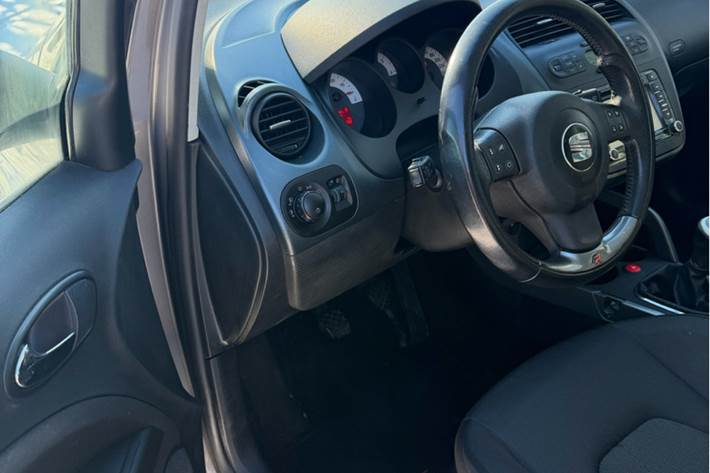 Grå Seat Altea fra 2006