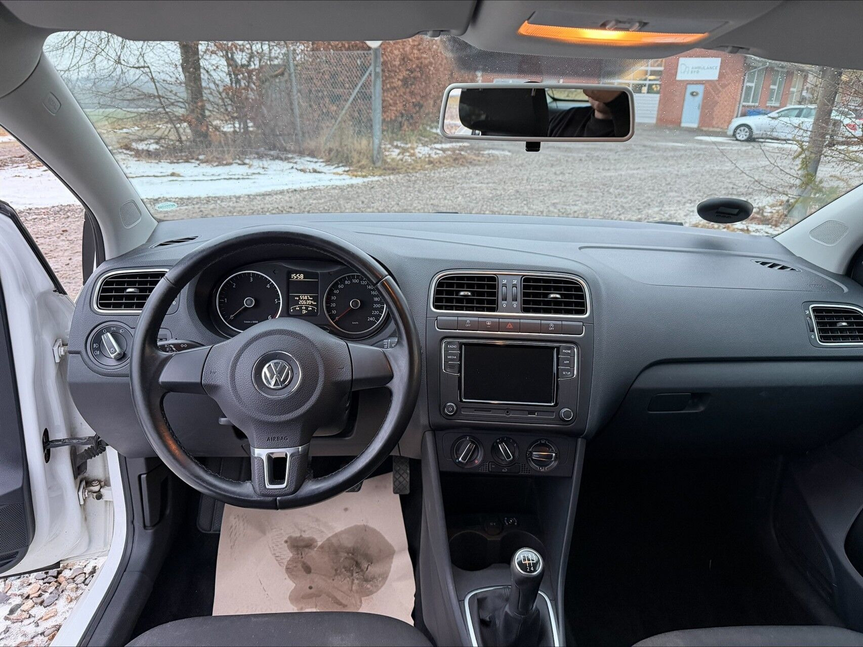 Hvid VW Polo fra 2011