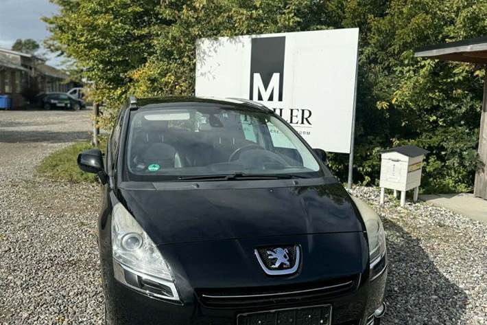 Sort Peugeot 5008 fra 2011