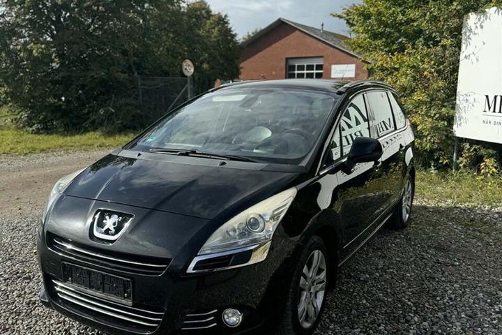 Sort Peugeot 5008 fra 2011