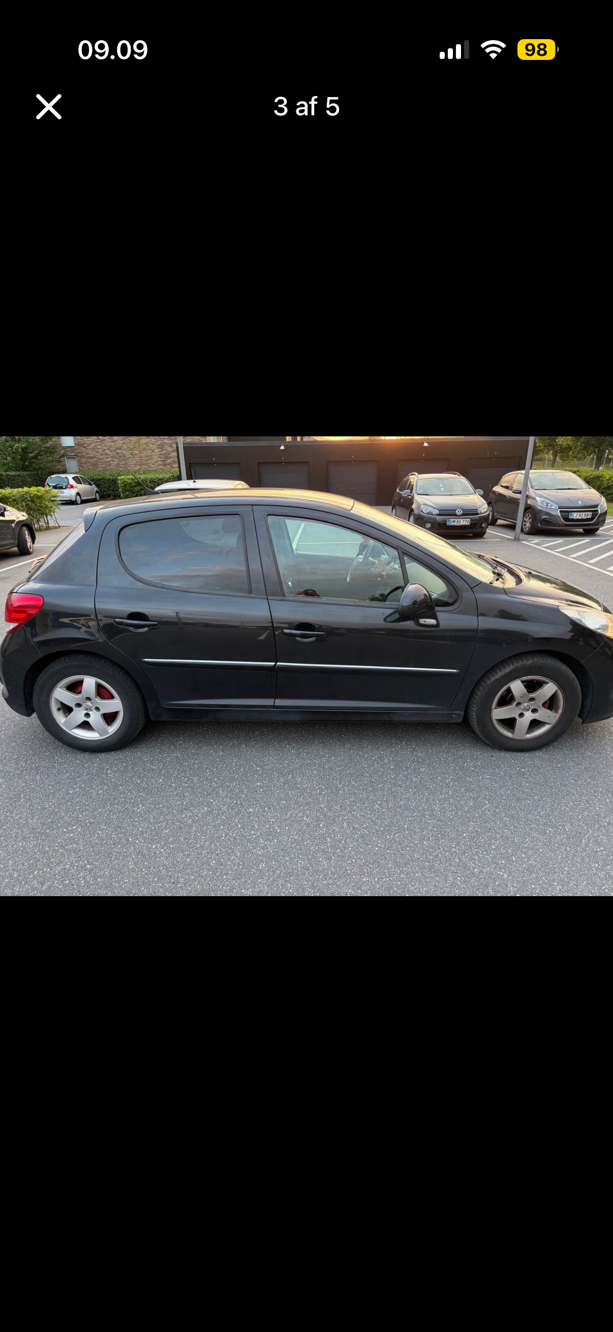 Sort Peugeot 207 fra 2010