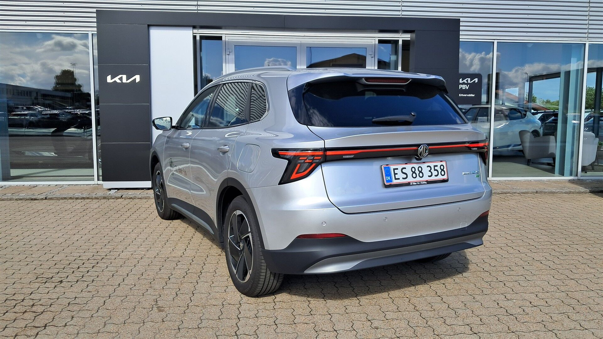 Sølv MG MGS5 Electric fra 2026