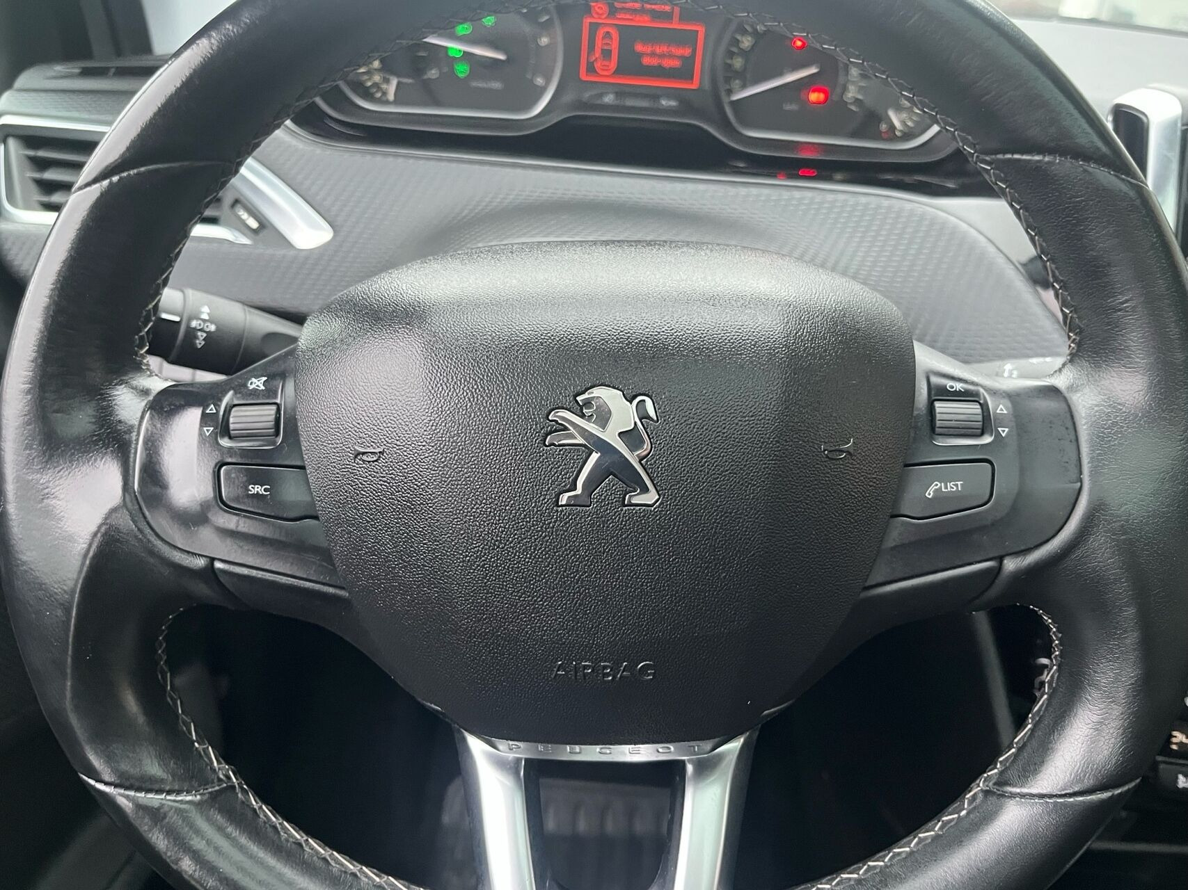 undefined Peugeot 208 fra 2020
