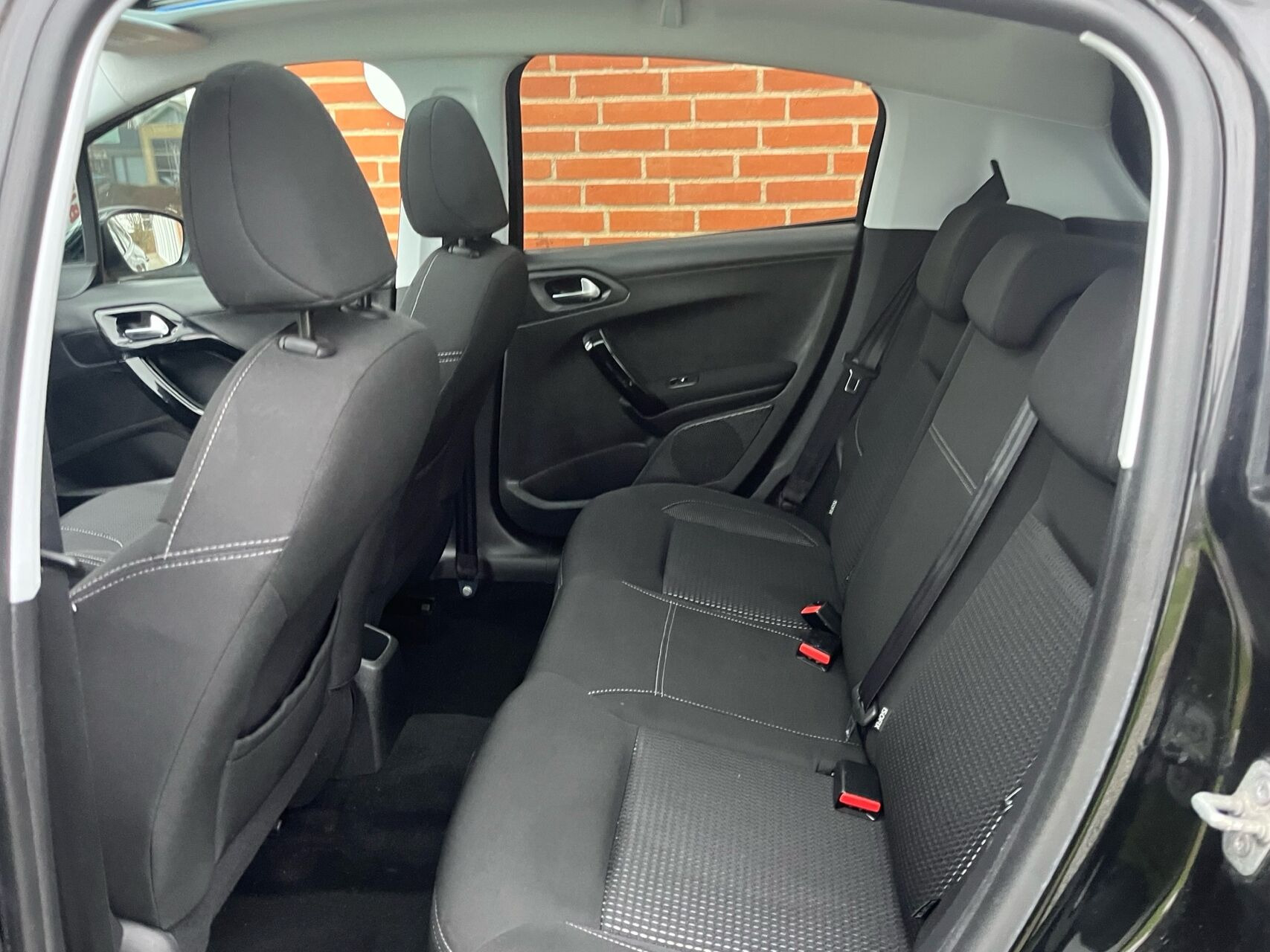 undefined Peugeot 208 fra 2020