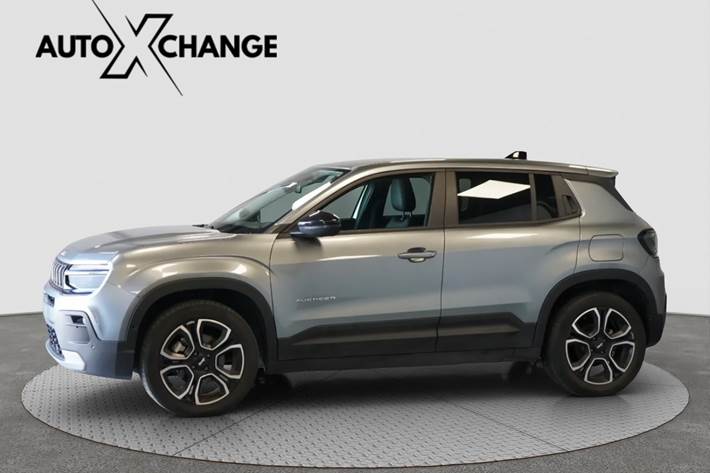 Grå Jeep Avenger fra 2025