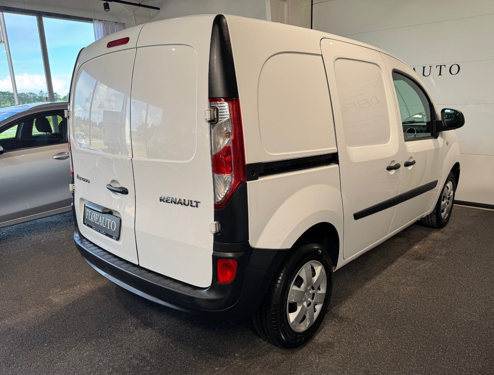 Hvid Renault Kangoo fra 2019