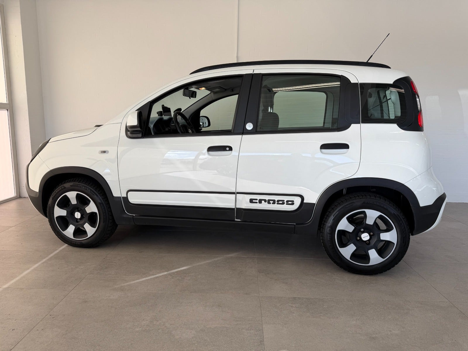 undefined Fiat Panda Cross fra 2020 set udefra