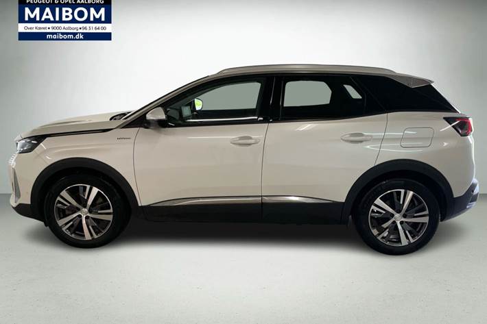 Hvid Peugeot 3008 fra 2021