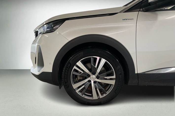 Hvid Peugeot 3008 fra 2021
