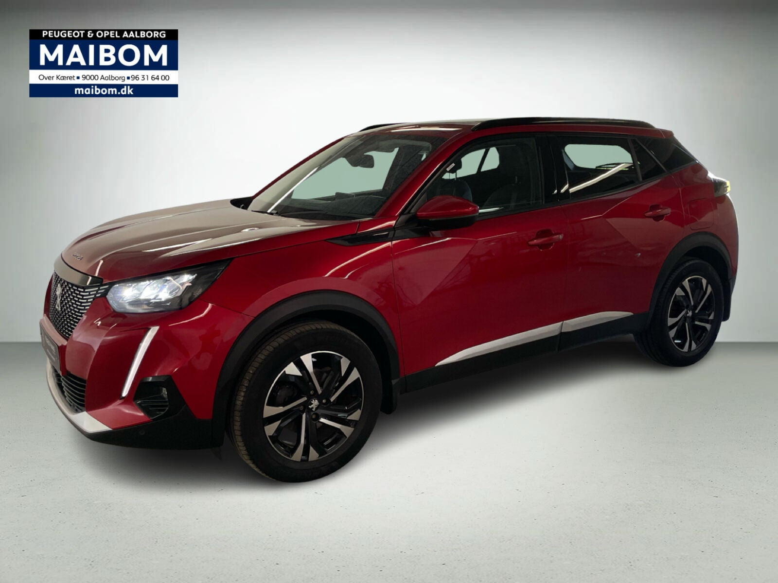 Rød Peugeot 2008 fra 2020