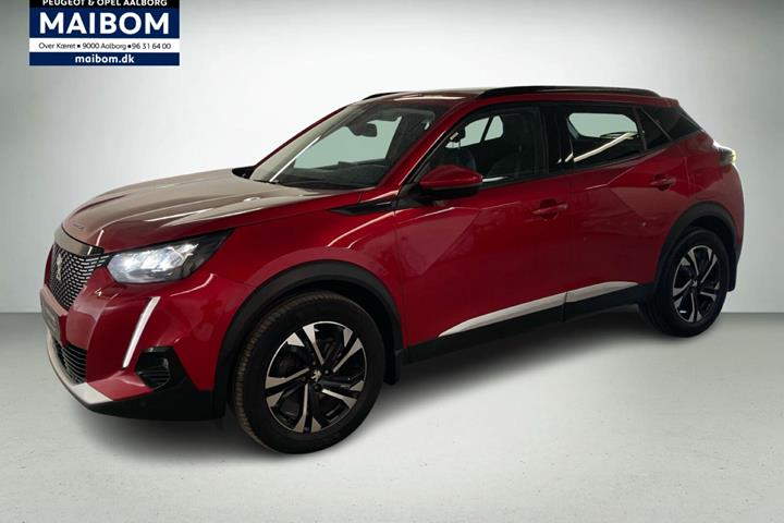 Rød Peugeot 2008 fra 2020