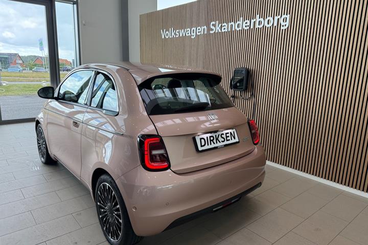 undefined Fiat 500e fra 2023