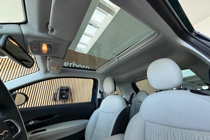 undefined Fiat 500e fra 2023