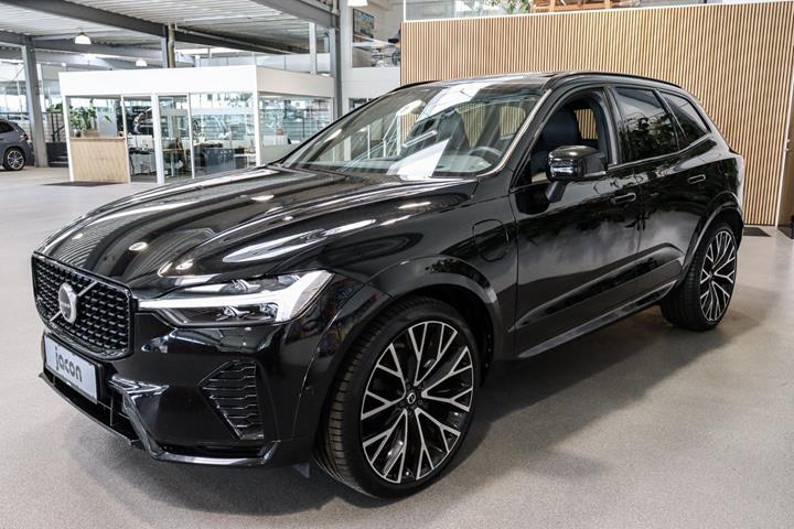 Sort Volvo XC60 fra 2022