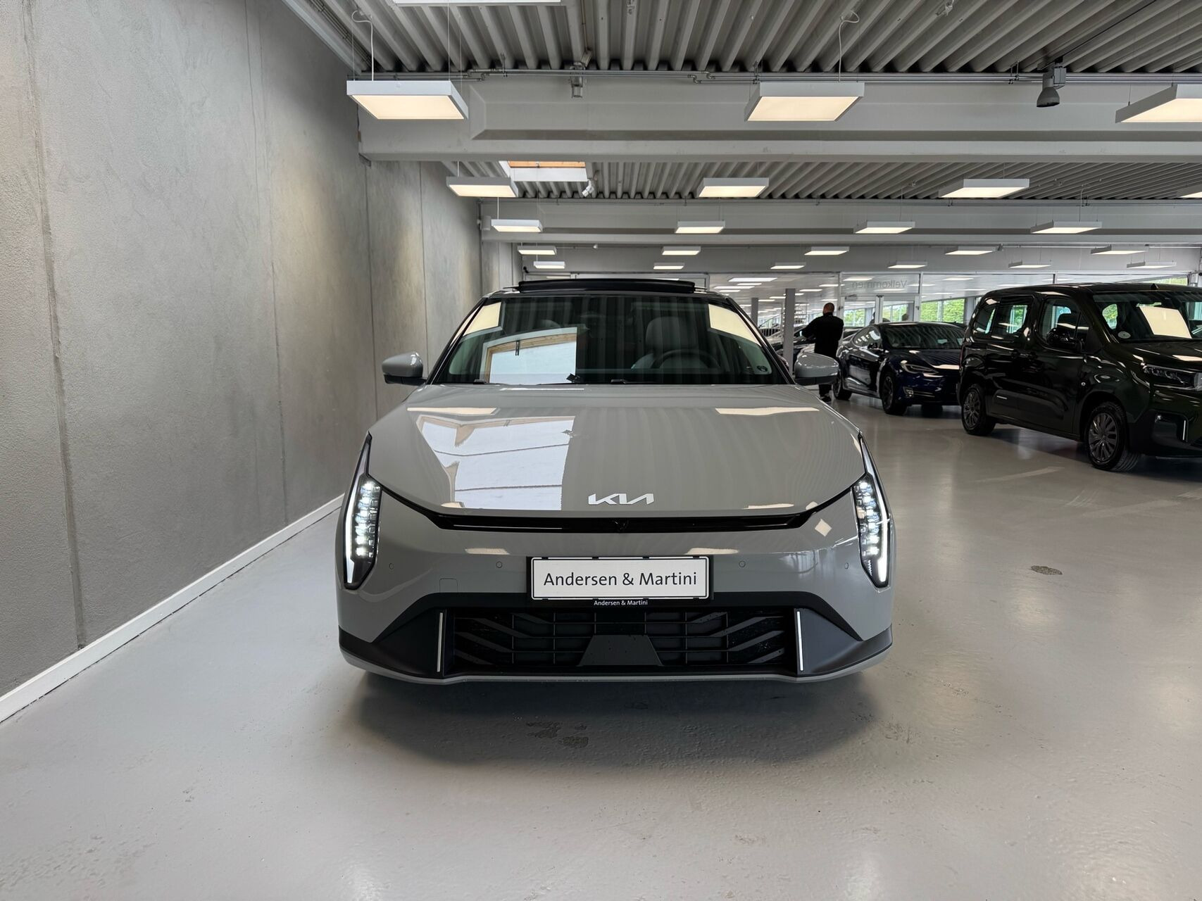 Grå Kia EV4 fra 2026