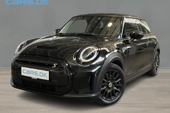 Sort Mini Cooper fra 2024 set udefra