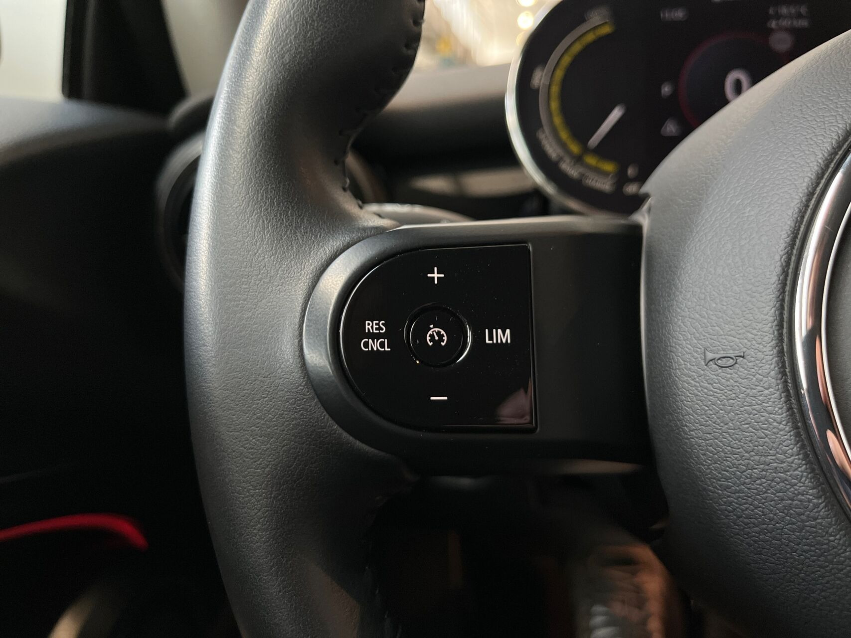 Sort Mini Cooper fra 2024