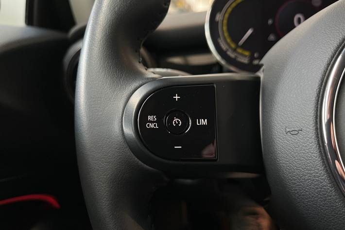 Sort Mini Cooper fra 2024