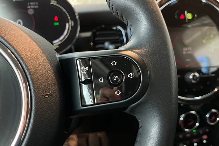 Sort Mini Cooper fra 2024