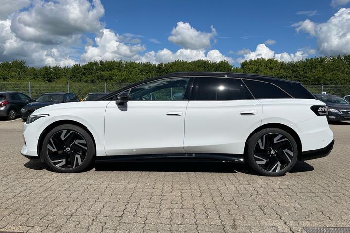 Hvid VW ID.7 fra 2026