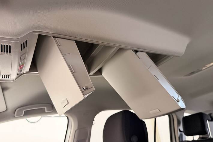 Hvid VW Touran fra 2019