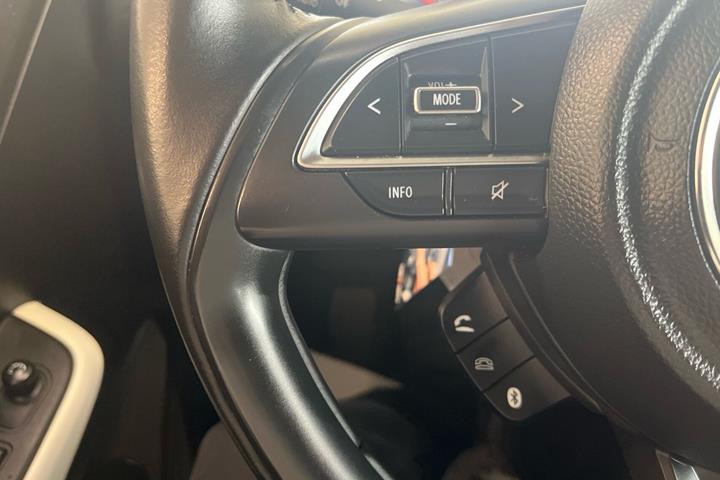 Sølv Suzuki Swift fra 2022