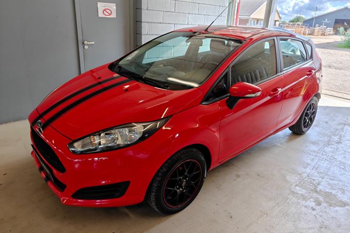 Gul Ford Fiesta fra 2014