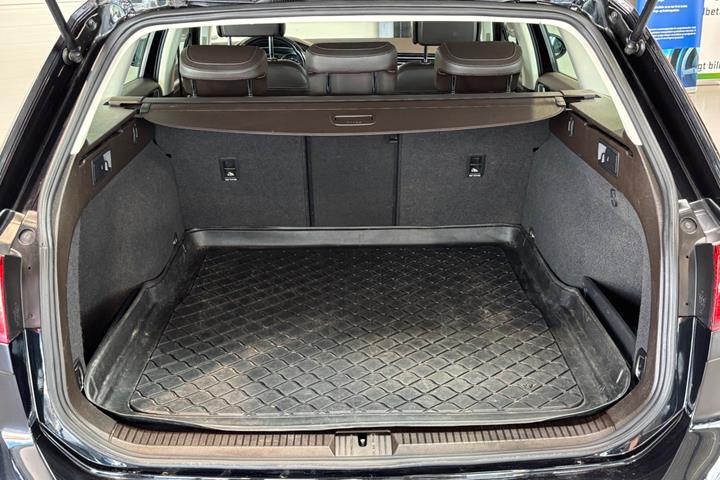 undefined VW Passat fra 2017