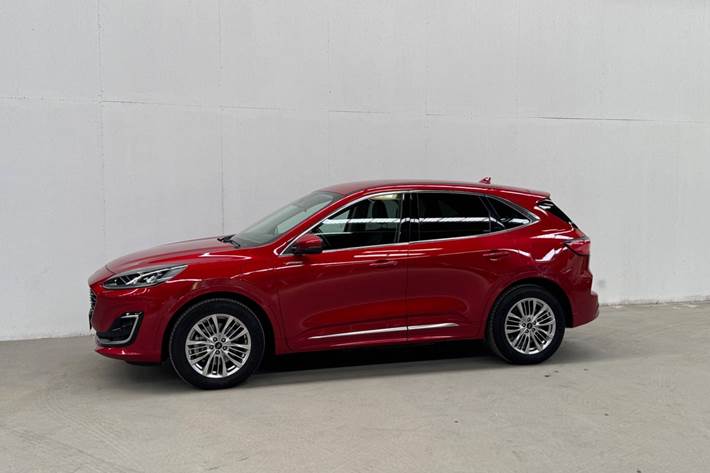 Rød Ford Kuga fra 2020