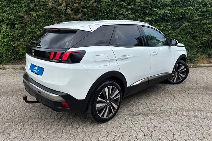 undefined Peugeot 3008 fra 2019