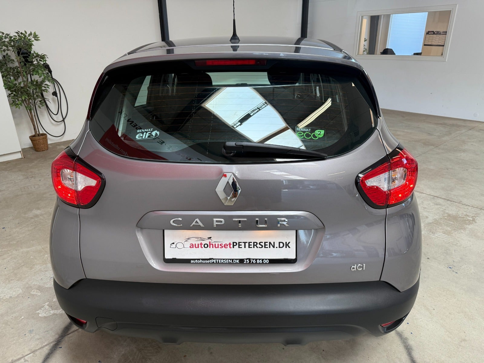 Sort Renault Captur fra 2015