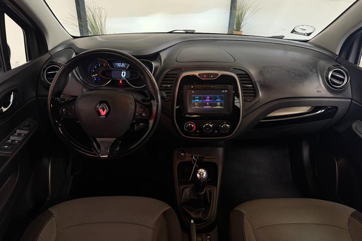 Sort Renault Captur fra 2015