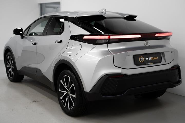 undefined Toyota C-HR fra 2024