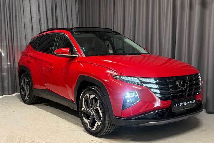 Rød Hyundai Tucson fra 2022