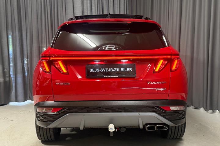 Rød Hyundai Tucson fra 2022