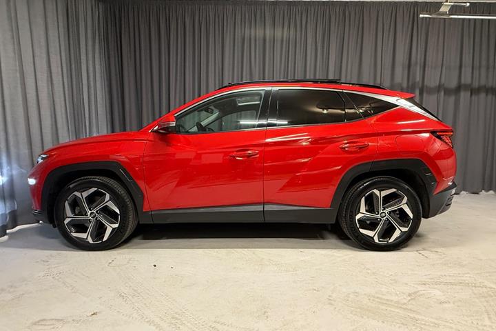 Rød Hyundai Tucson fra 2022
