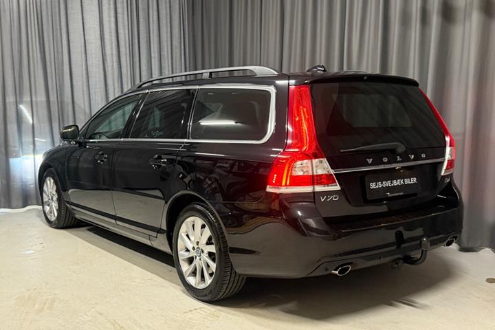 Sort Volvo V70 fra 2015