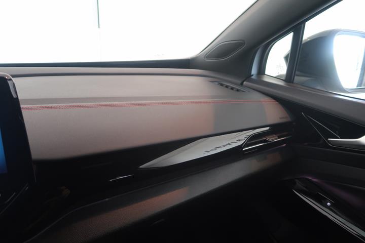 Sølv VW ID.4 fra 2023
