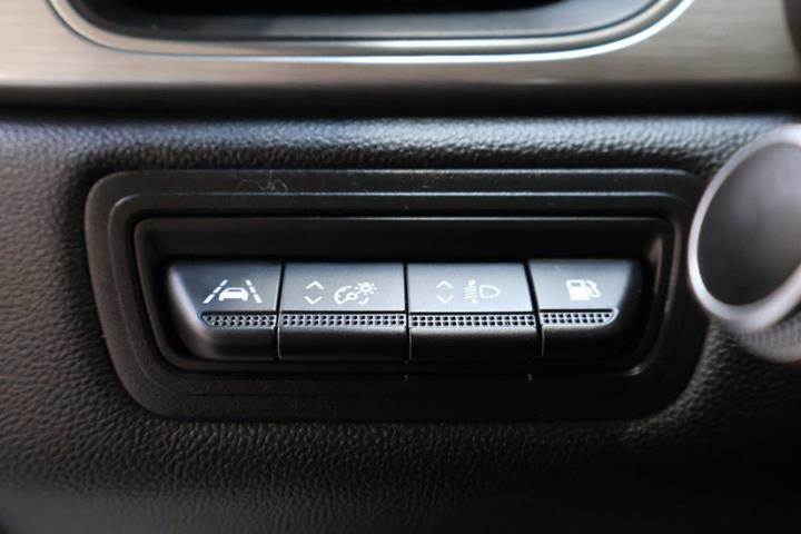 Blå Renault Captur fra 2020