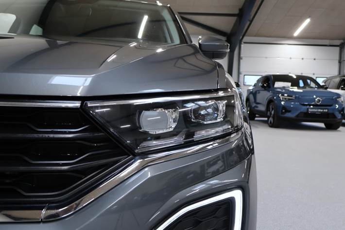 Grå VW T-Roc fra 2020