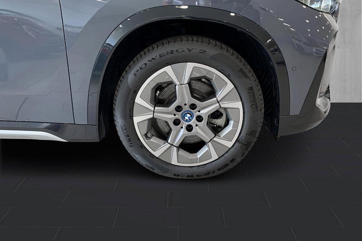 undefined BMW iX1 fra 2023