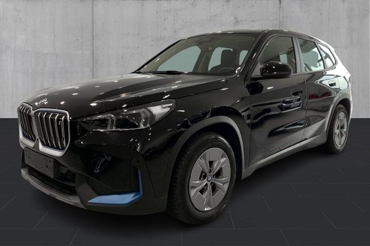 undefined BMW iX1 fra 2023 set udefra