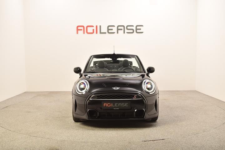 Sort Mini Cooper S fra 2022