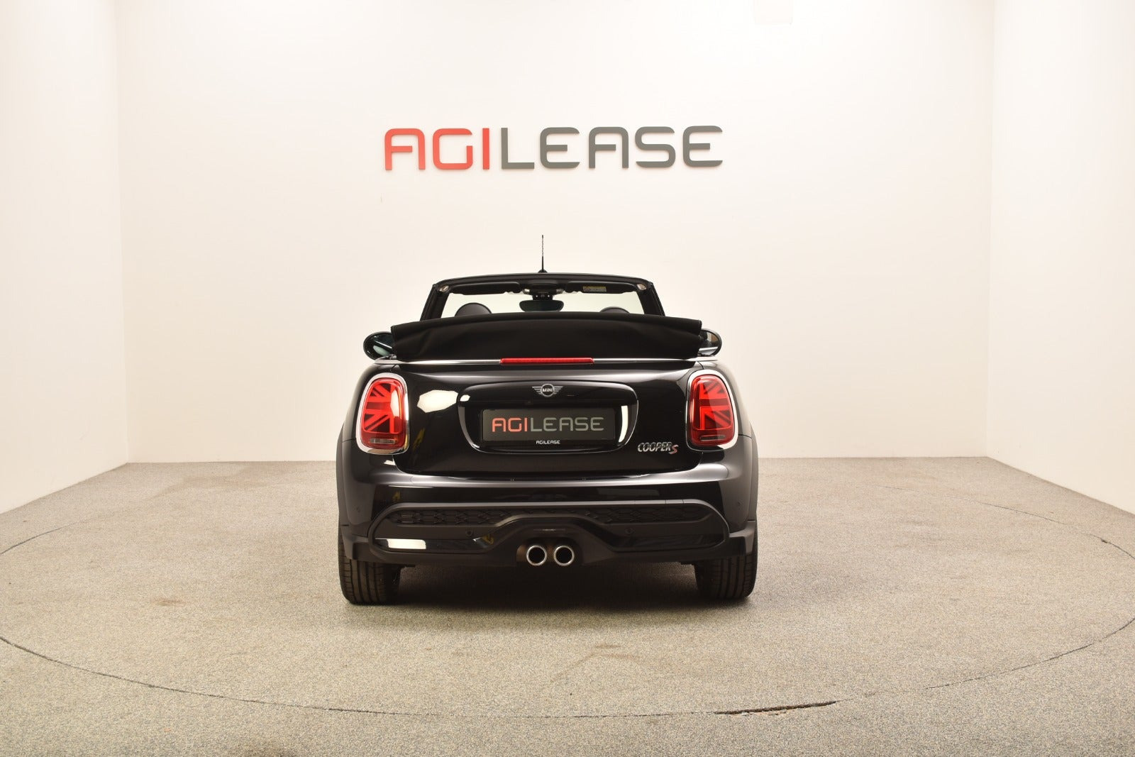 Sort Mini Cooper S fra 2022